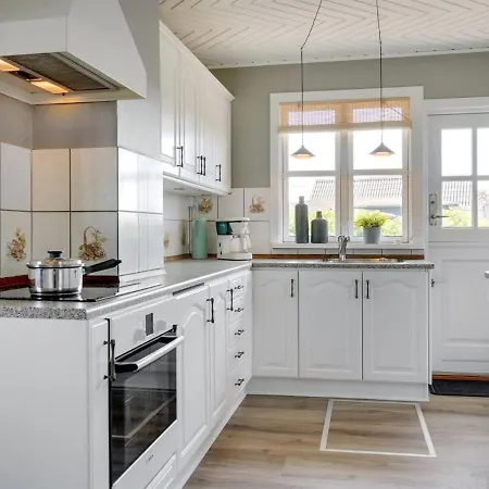Holiday home Hwitserk - 5m From The Sea In Funen By Interhome Otterup