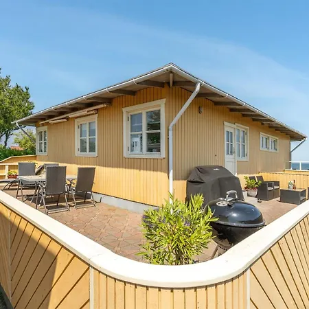 Hwitserk - 5m From The Sea By Interhome
