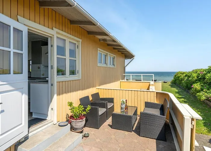 Holiday home Hwitserk - 5m From The Sea By Interhome