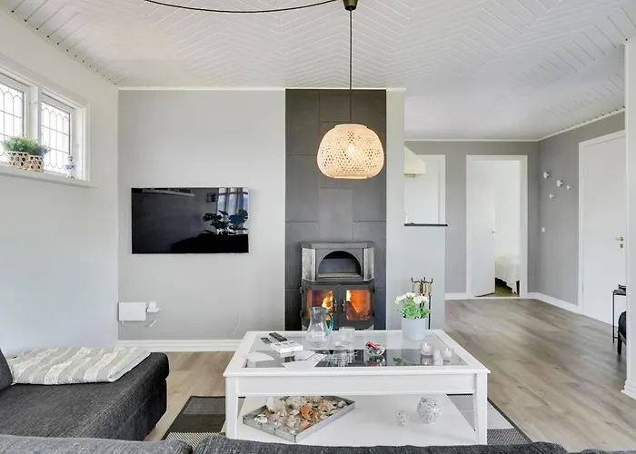 Holiday home Hwitserk - 5m From The Sea By Interhome